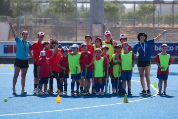 Niños y niñas participando de los talleres de verano