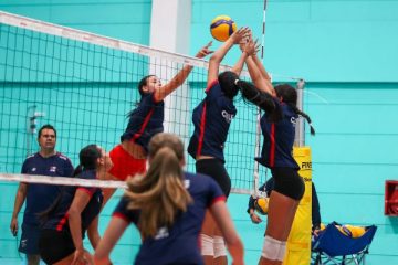 Selección Chilena Sub 17 de Vóleibol entrena para el Mundial Femenino que se realizará en Chile.
