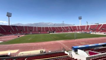 Estado de la cancha del Parque Estadio Nacional tras concierto de Chayanne.